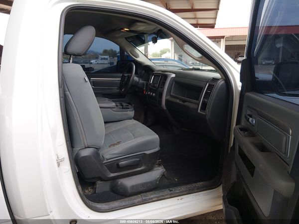 2017 RAM 1500 TRADESMAN  4X2 8' BOX