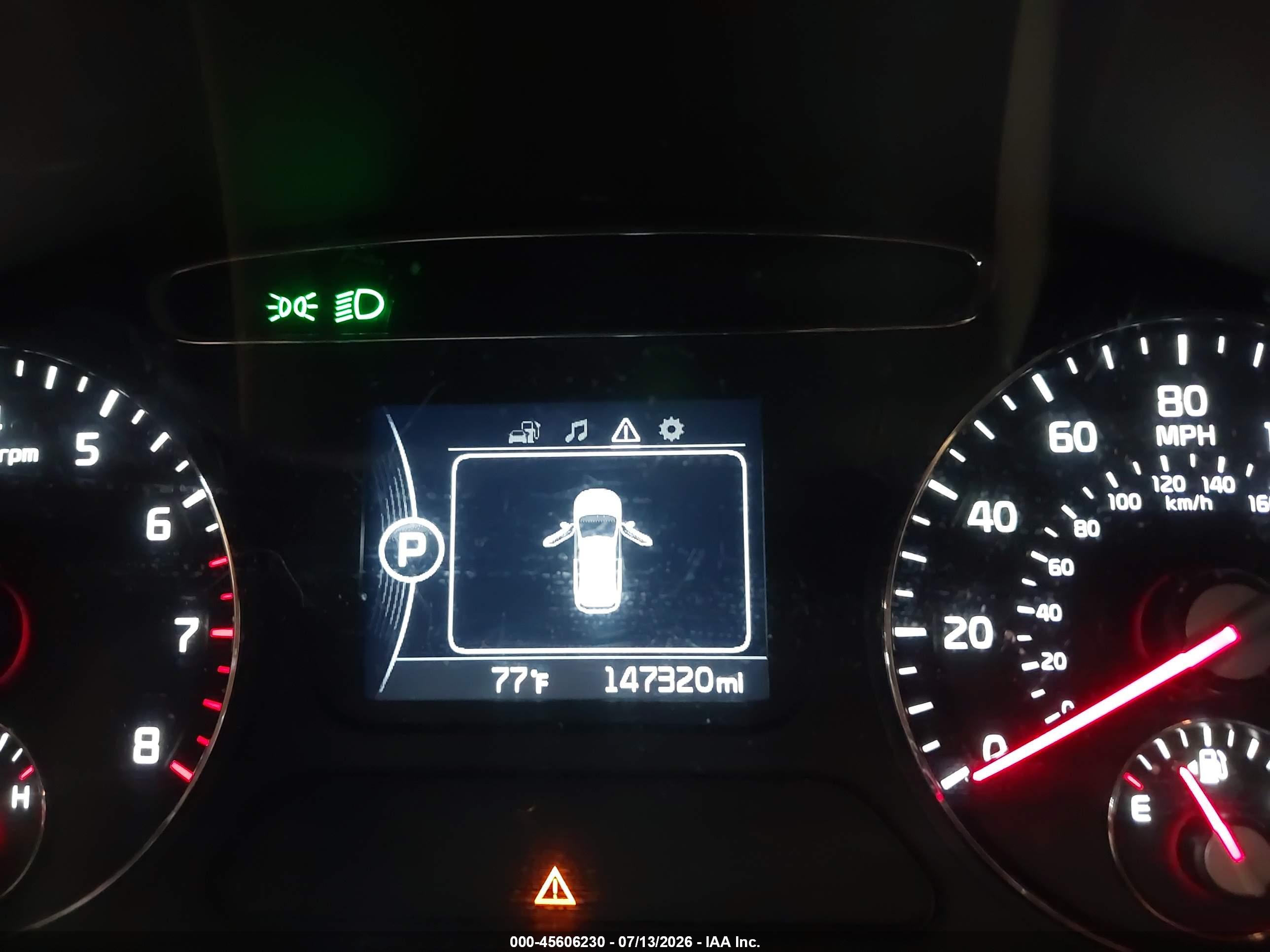 2017 KIA SORENTO L, LX