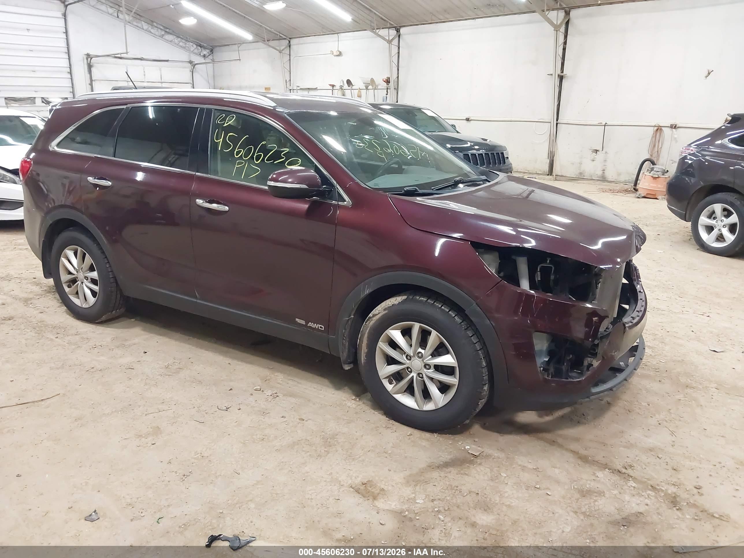 2017 KIA SORENTO L, LX