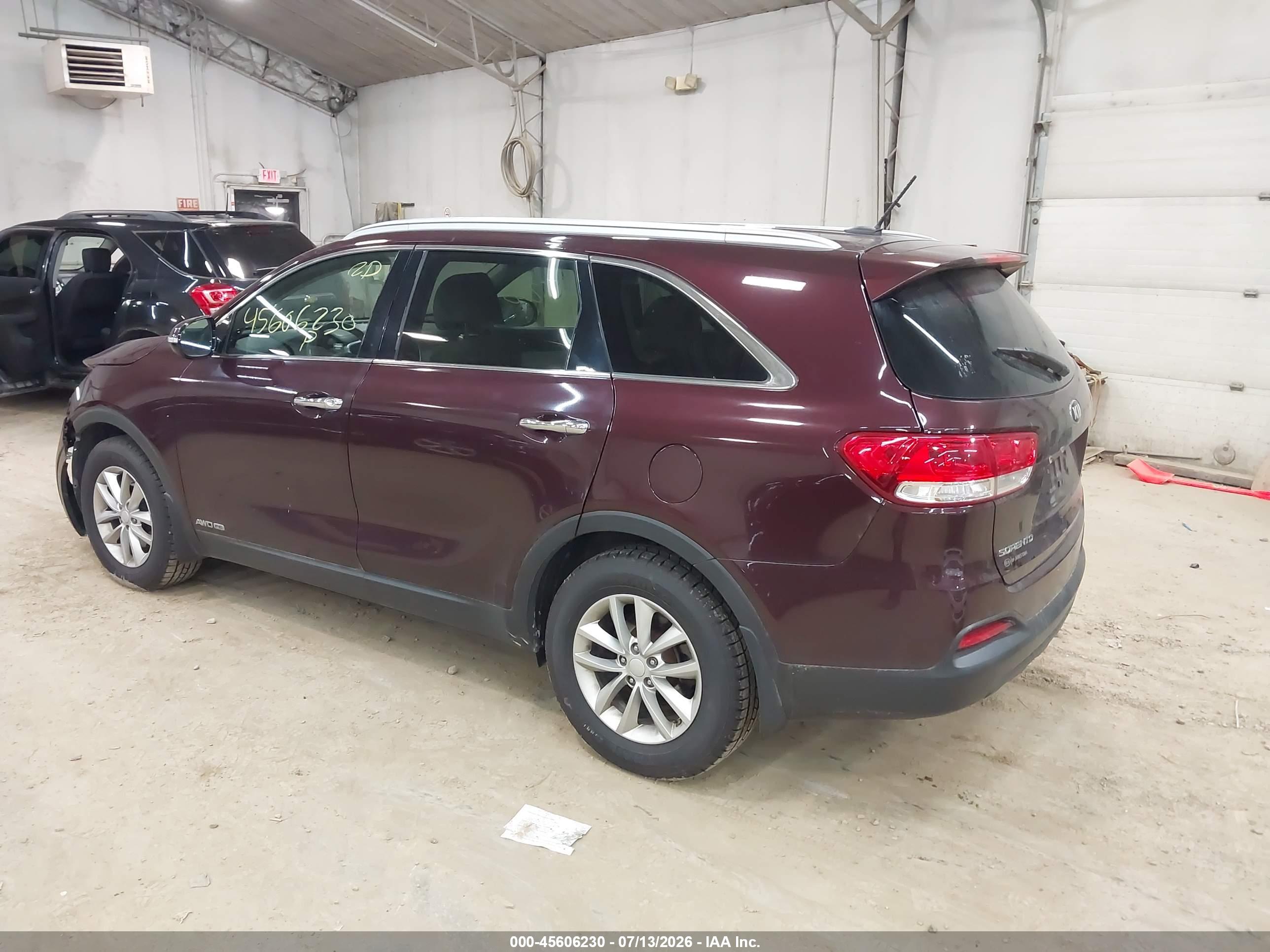 2017 KIA SORENTO L, LX