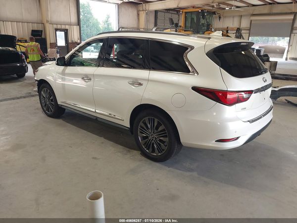2019 INFINITI QX60 LUXE