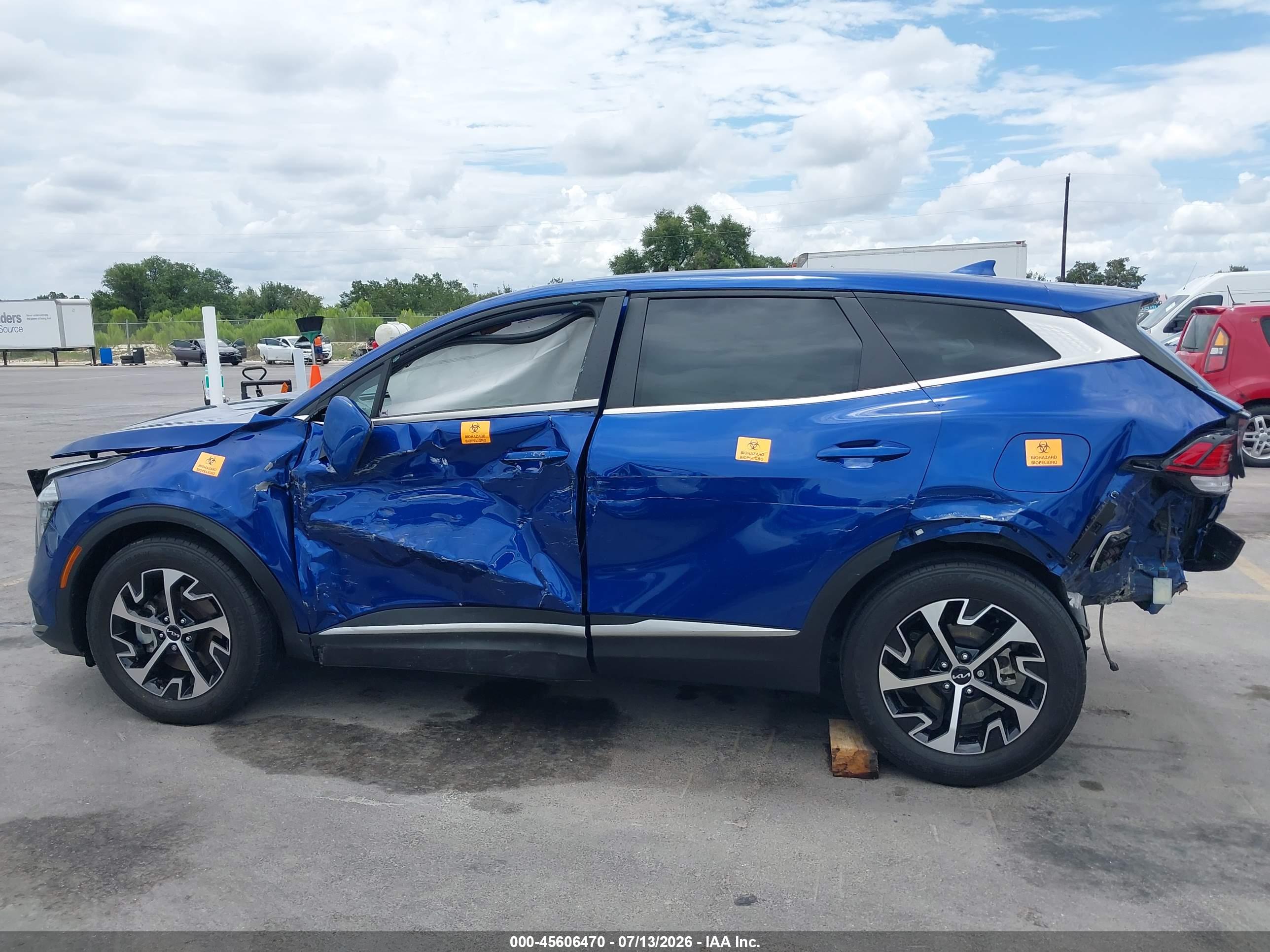 2024 KIA SPORTAGE EX