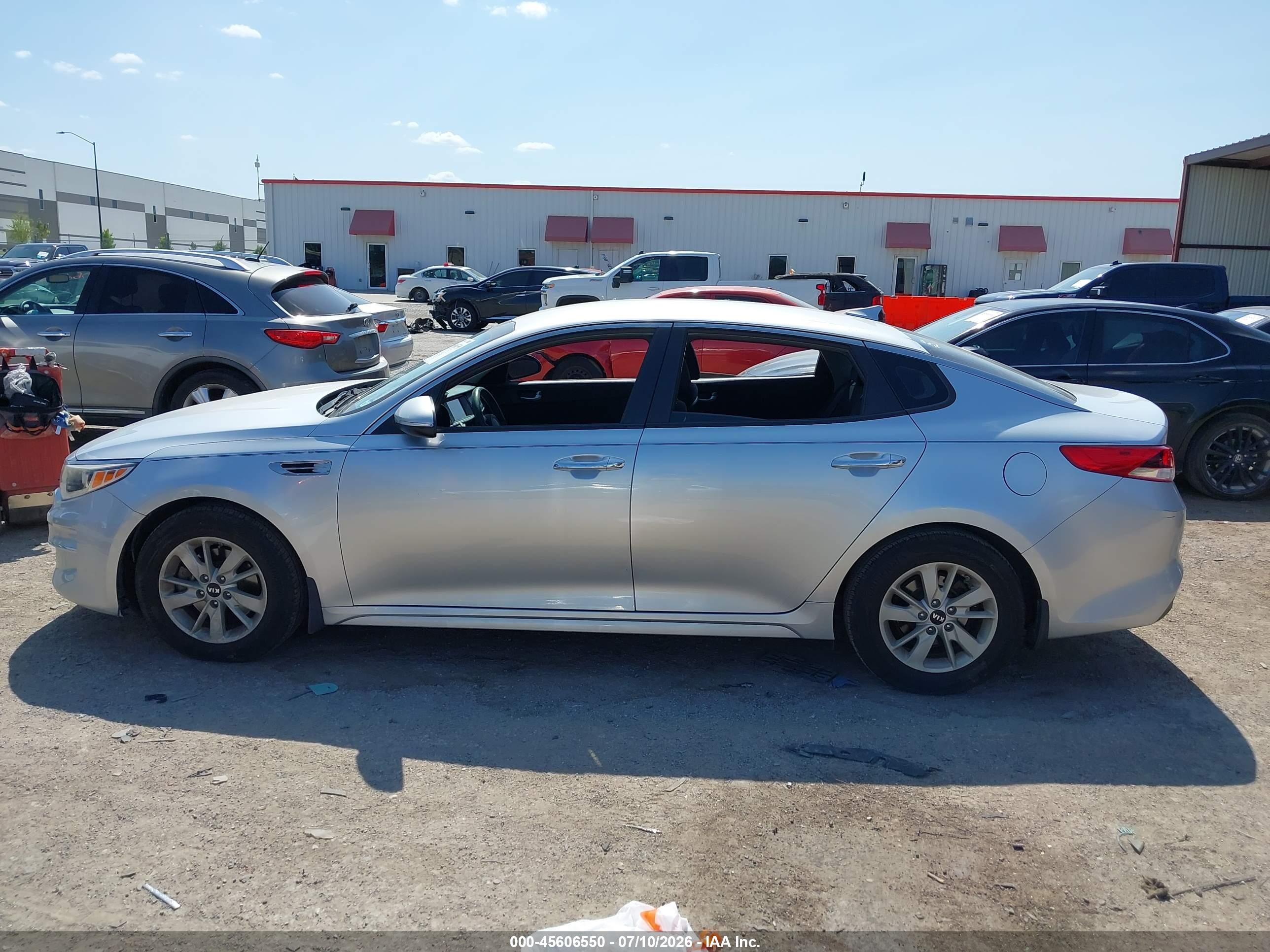 2018 KIA OPTIMA LX