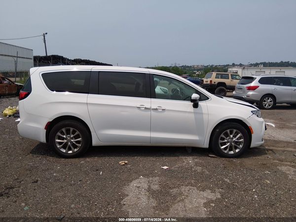 2023 CHRYSLER PACIFICA TOURING L AWD