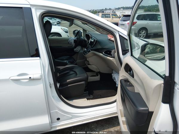 2023 CHRYSLER PACIFICA TOURING L AWD