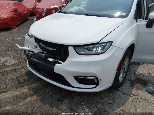 2023 CHRYSLER PACIFICA TOURING L AWD