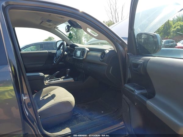 2019 TOYOTA TACOMA SR5 V6