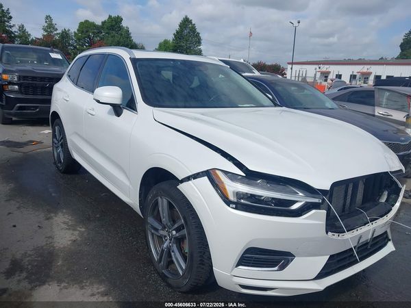 2020 VOLVO XC60 HYBRID T8 MOMENTUM