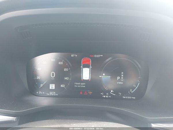 2020 VOLVO XC60 HYBRID T8 MOMENTUM