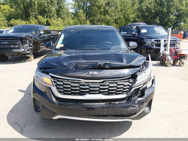 2021 KIA SELTOS LX