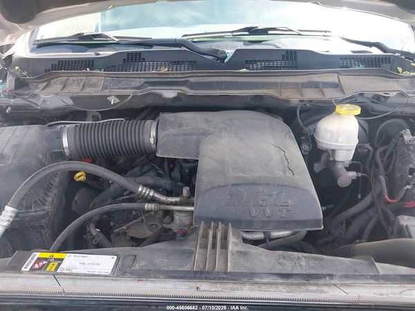 2017 RAM 1500 EXPRESS  4X4 6'4 BOX