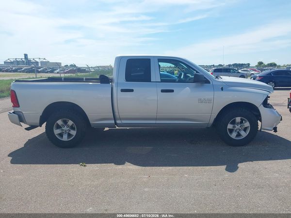 2017 RAM 1500 EXPRESS  4X4 6'4 BOX