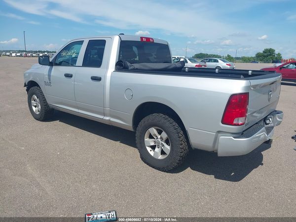 2017 RAM 1500 EXPRESS  4X4 6'4 BOX