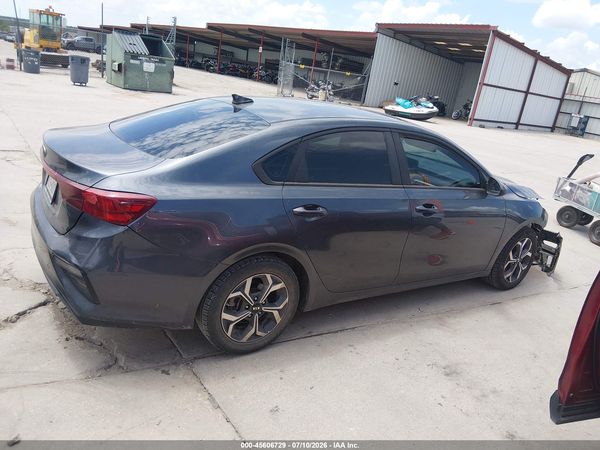 2020 KIA FORTE LXS
