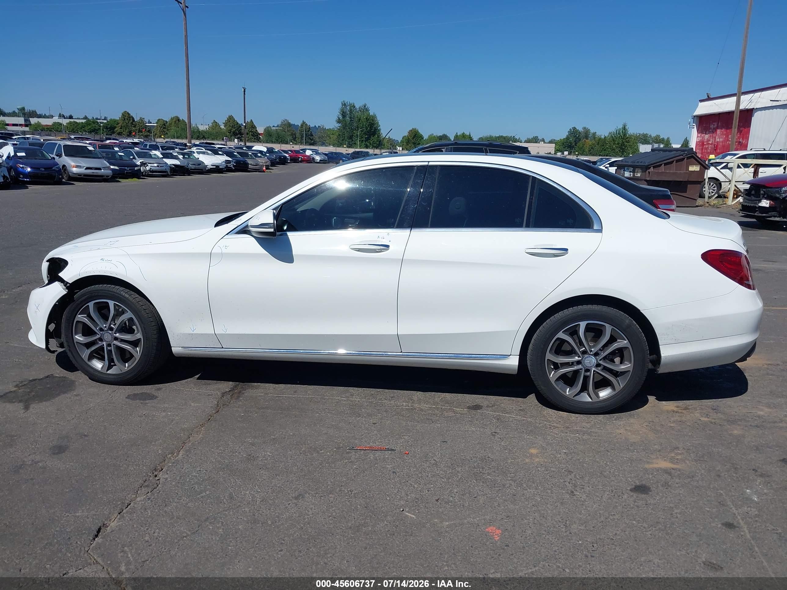 2016 MERCEDES-BENZ C 300 4MATIC