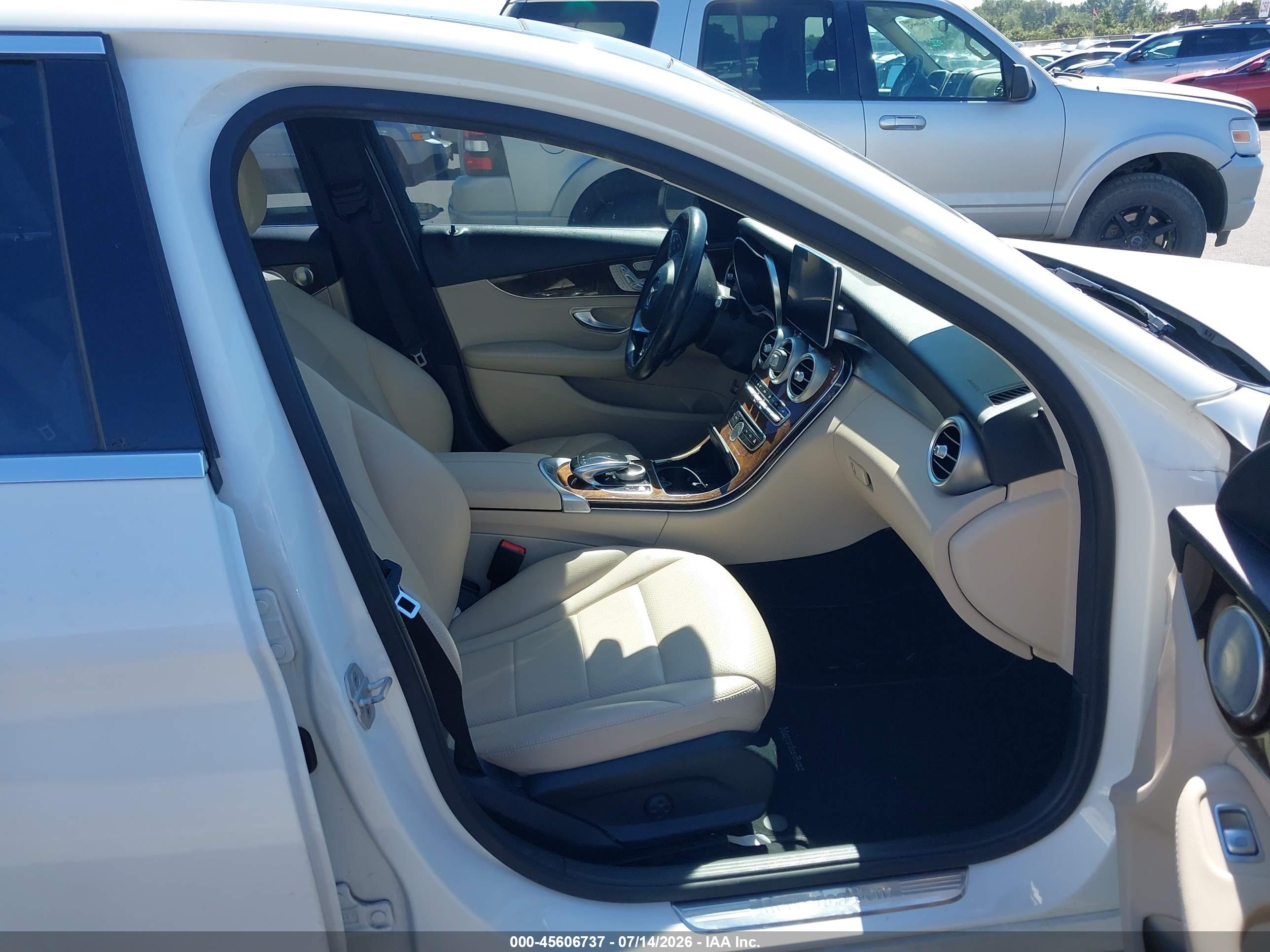 2016 MERCEDES-BENZ C 300 4MATIC