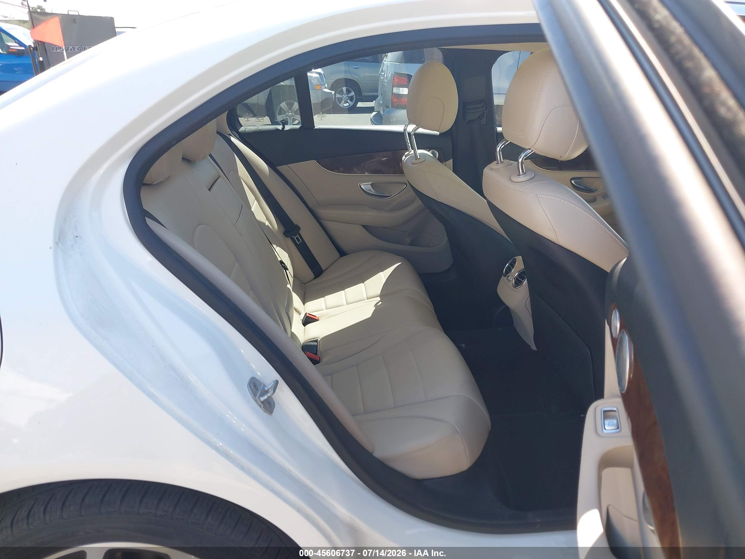 2016 MERCEDES-BENZ C 300 4MATIC