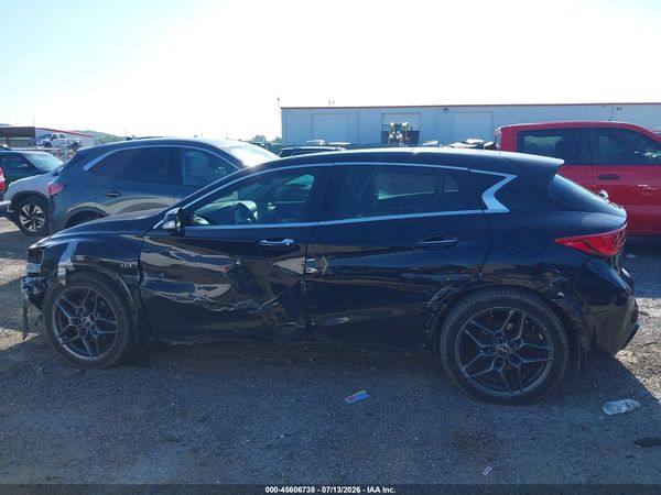 2018 INFINITI QX30 SPORT