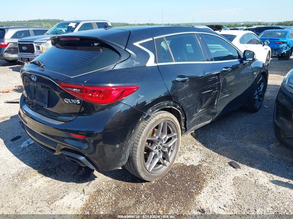 2018 INFINITI QX30 SPORT