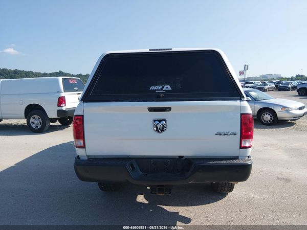 2017 RAM 3500 TRADESMAN  4X4 8' BOX