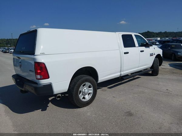 2017 RAM 3500 TRADESMAN  4X4 8' BOX