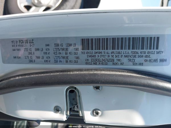 2017 RAM 3500 TRADESMAN  4X4 8' BOX