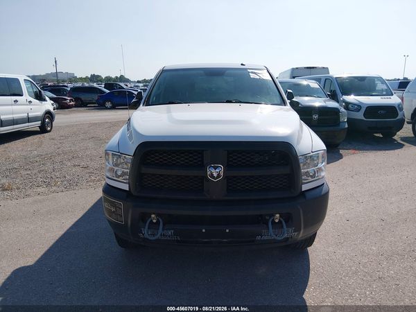 2017 RAM 3500 TRADESMAN  4X4 8' BOX