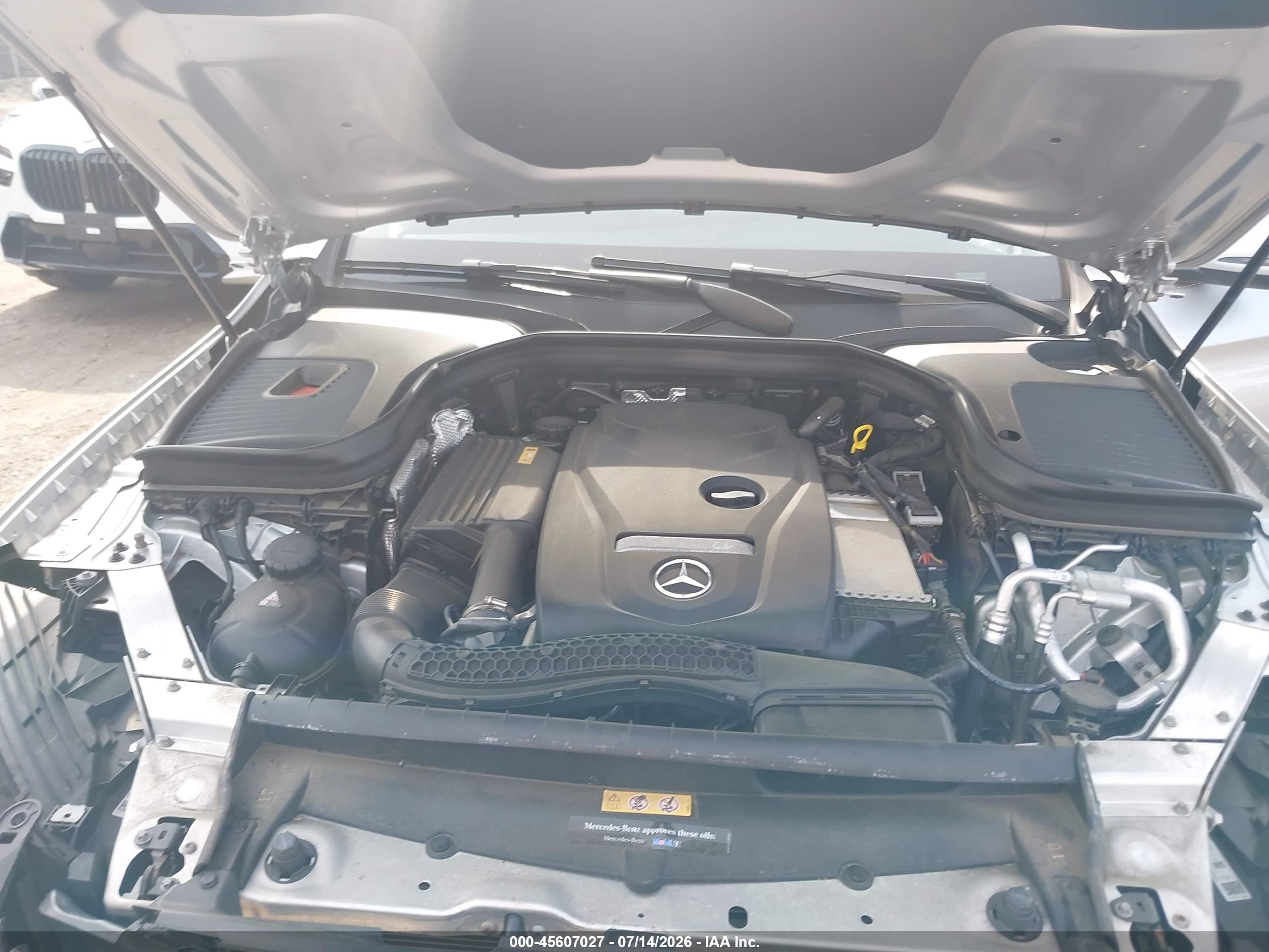 2016 MERCEDES-BENZ GLC 300 GLC300 Base-4M