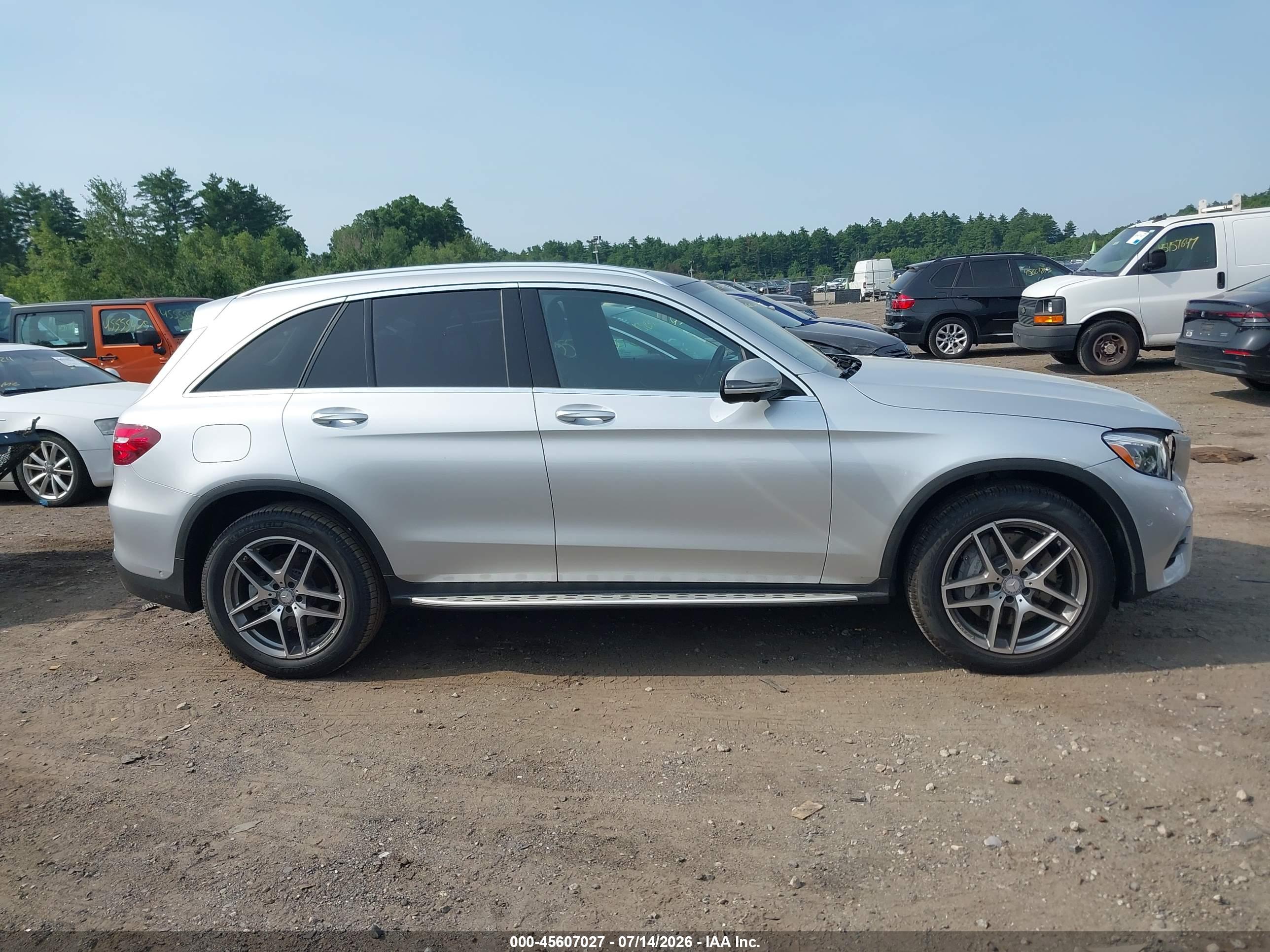 2016 MERCEDES-BENZ GLC 300 GLC300 Base-4M