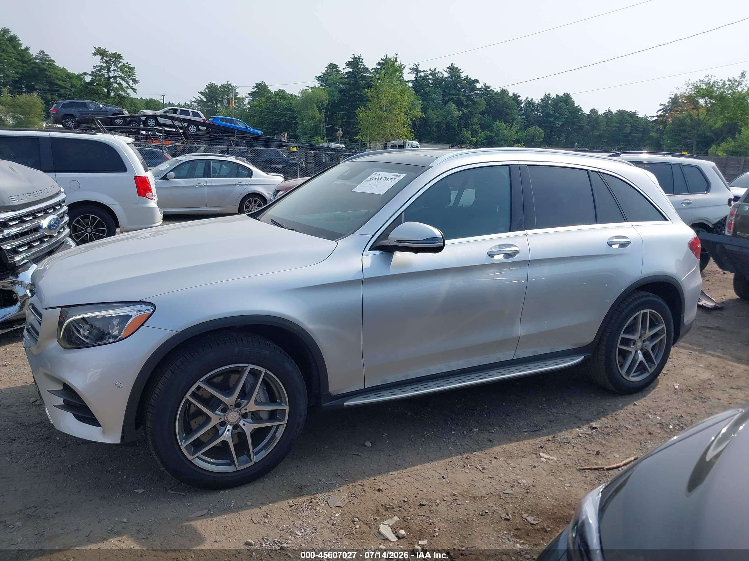 2016 MERCEDES-BENZ GLC 300 GLC300 Base-4M