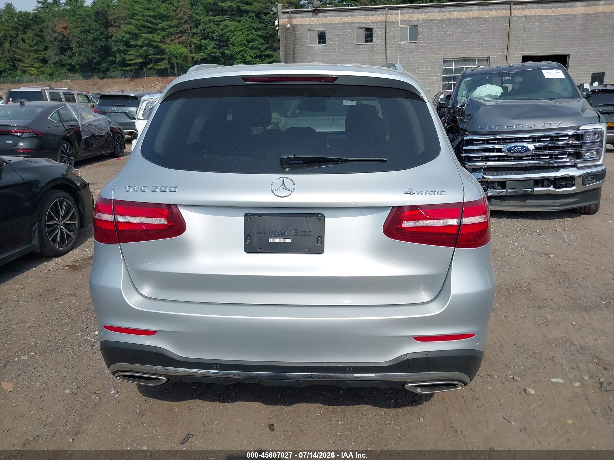 2016 MERCEDES-BENZ GLC 300 GLC300 Base-4M
