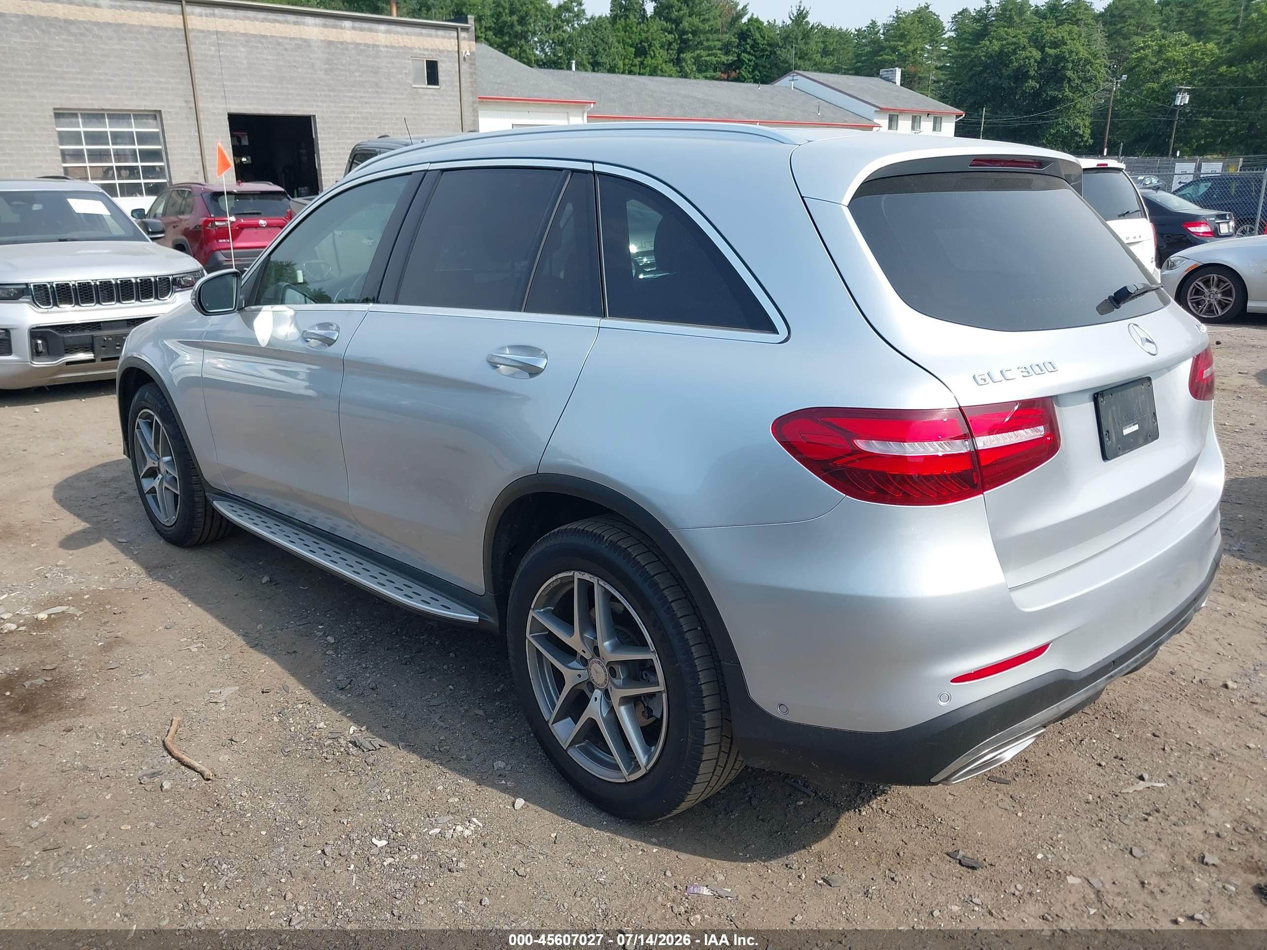 2016 MERCEDES-BENZ GLC 300 GLC300 Base-4M