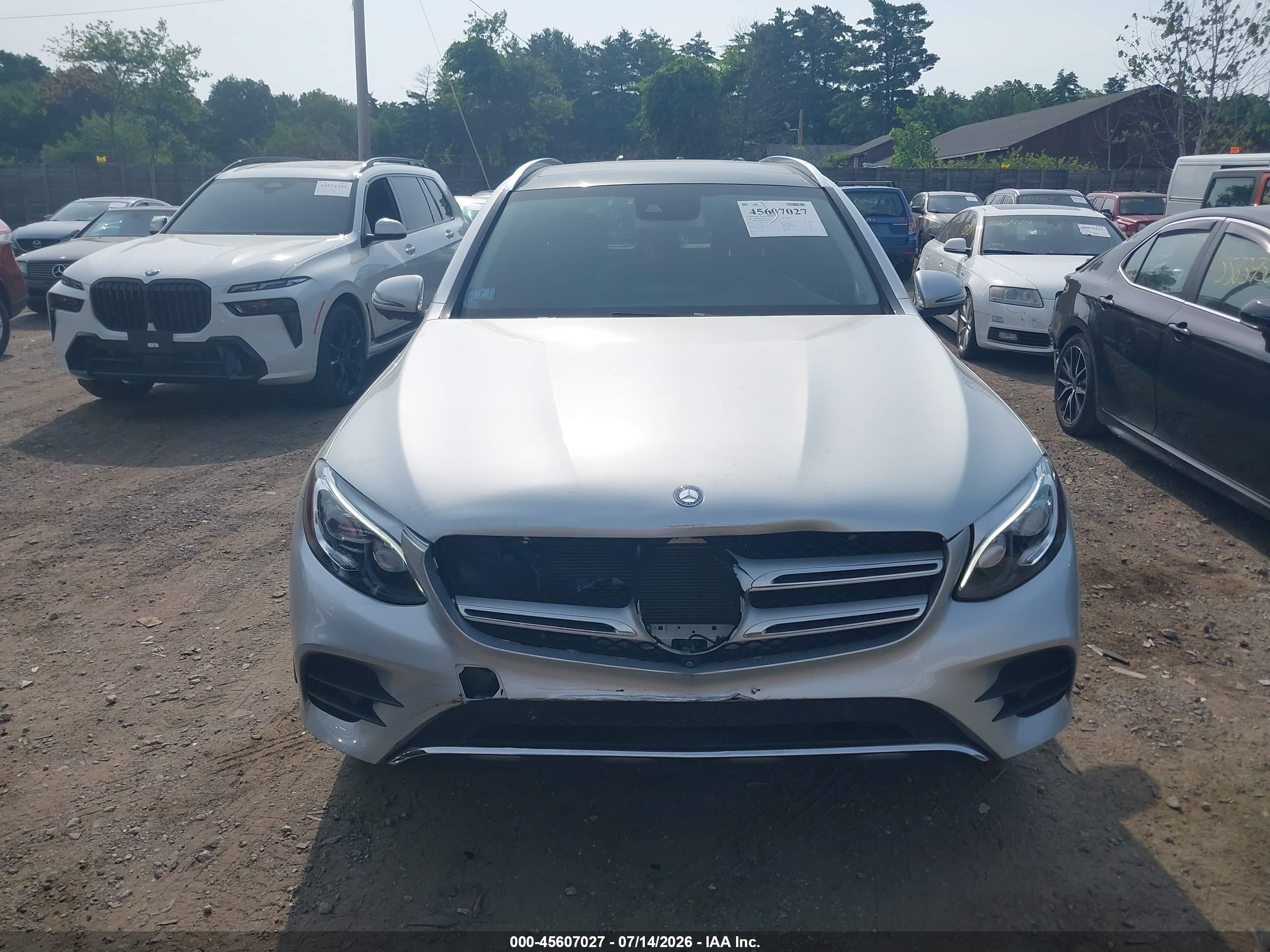 2016 MERCEDES-BENZ GLC 300 GLC300 Base-4M