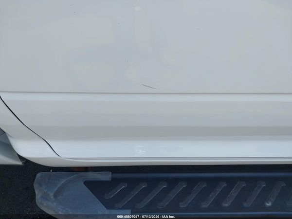 2017 RAM 3500 TRADESMAN  4X4 8' BOX
