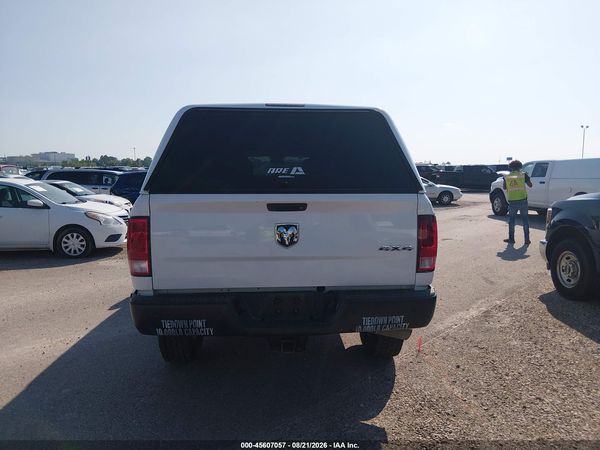 2017 RAM 3500 TRADESMAN  4X4 8' BOX