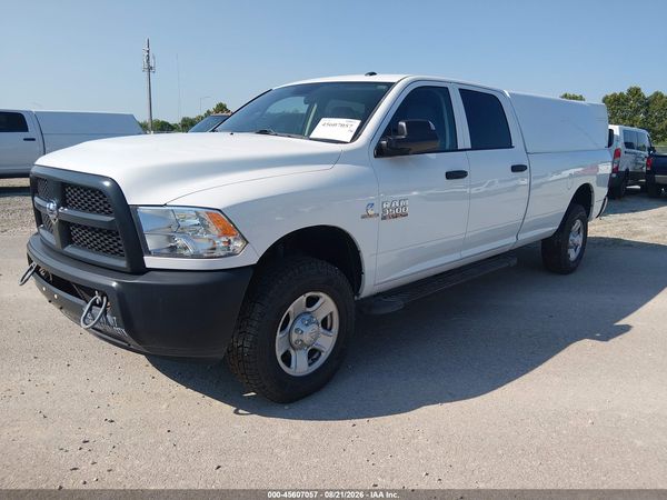 2017 RAM 3500 TRADESMAN  4X4 8' BOX