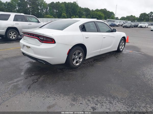 2016 DODGE CHARGER SE