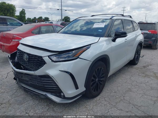 2023 TOYOTA HIGHLANDER XSE