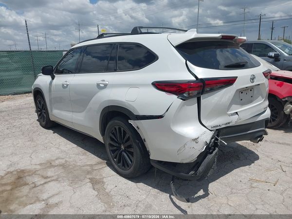 2023 TOYOTA HIGHLANDER XSE