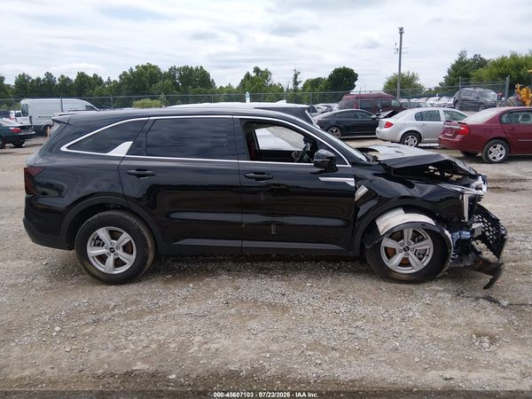 2025 KIA SORENTO LX