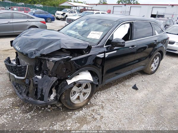 2025 KIA SORENTO LX