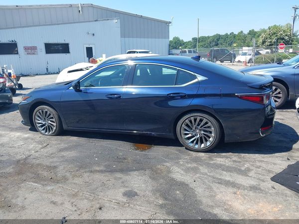 2024 LEXUS ES 300H ULTRA LUXURY