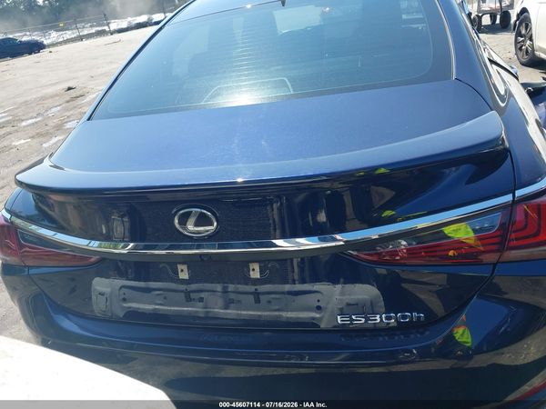 2024 LEXUS ES 300H ULTRA LUXURY