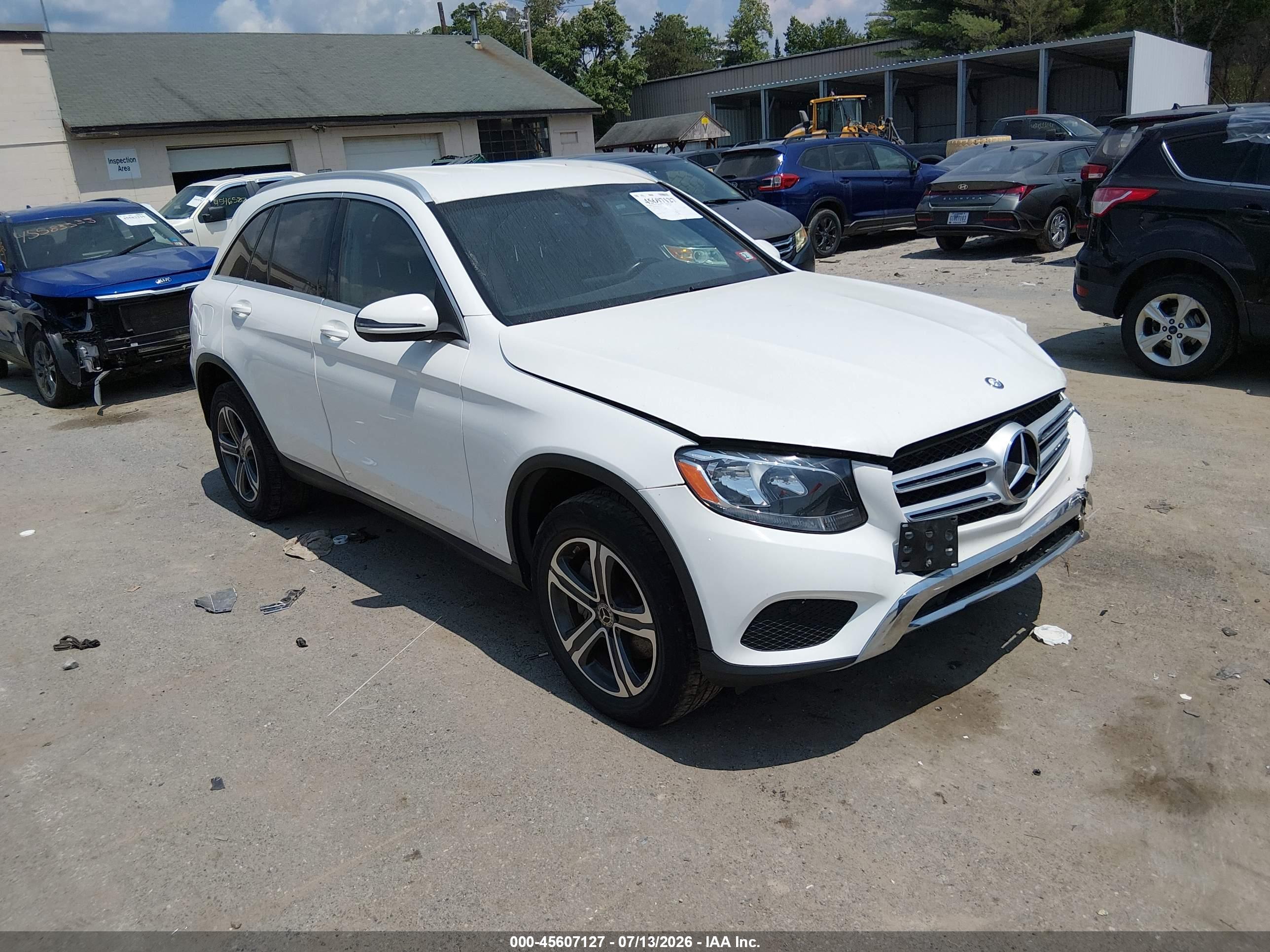 2019 MERCEDES-BENZ GLC 300 4MATIC