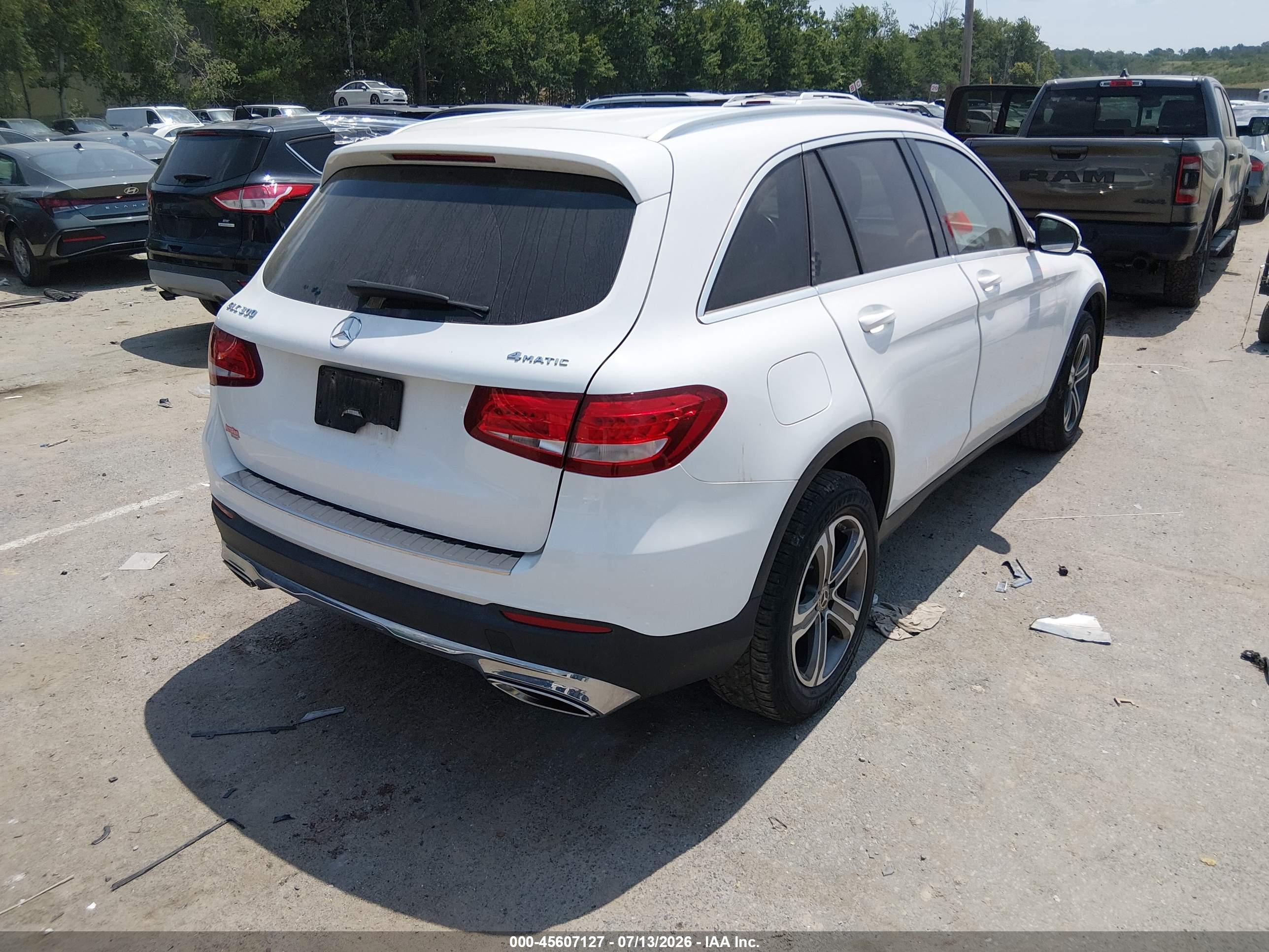 2019 MERCEDES-BENZ GLC 300 4MATIC