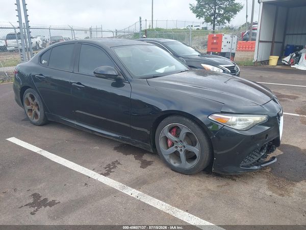 2017 ALFA ROMEO GIULIA RWD