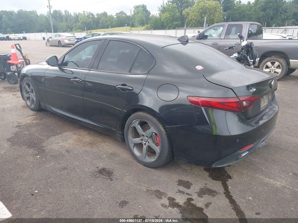 2017 ALFA ROMEO GIULIA RWD