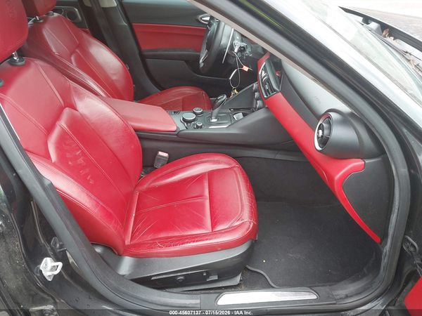 2017 ALFA ROMEO GIULIA RWD