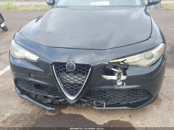 2017 ALFA ROMEO GIULIA RWD