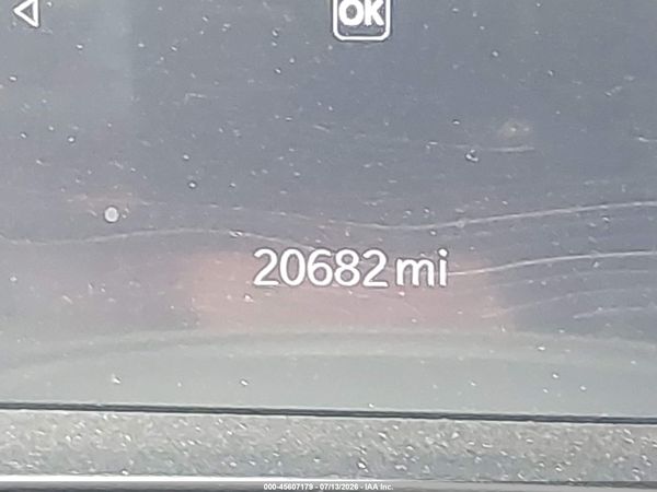 2025 JEEP GRAND CHEROKEE LAREDO 4X2